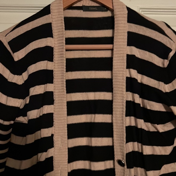 Striped cardigan with buttons - Picture 3 of 6